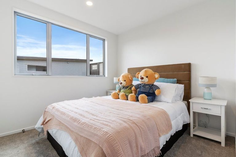 Photo of property in 10/3 Matuhi Rise, Henderson, Auckland, 0612