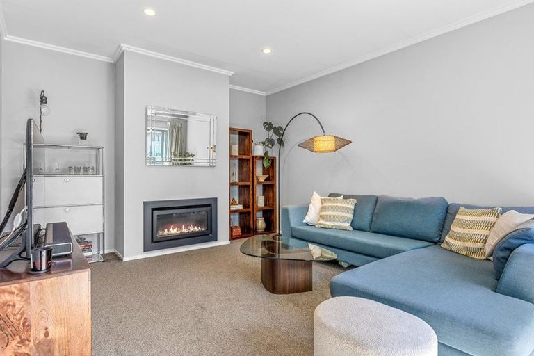 Photo of property in 26 Blue Gum Place, New Brighton, Christchurch, 8083