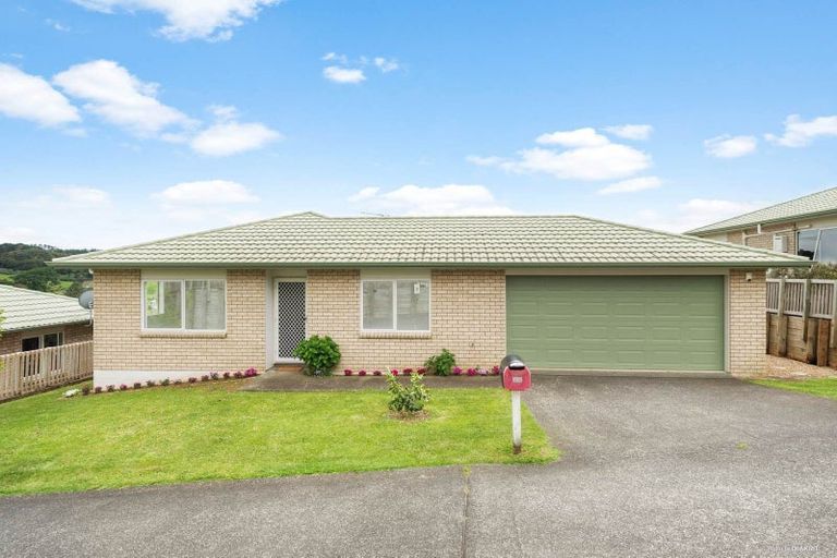 Photo of property in 4/8 Village Place, Tuakau, 2121