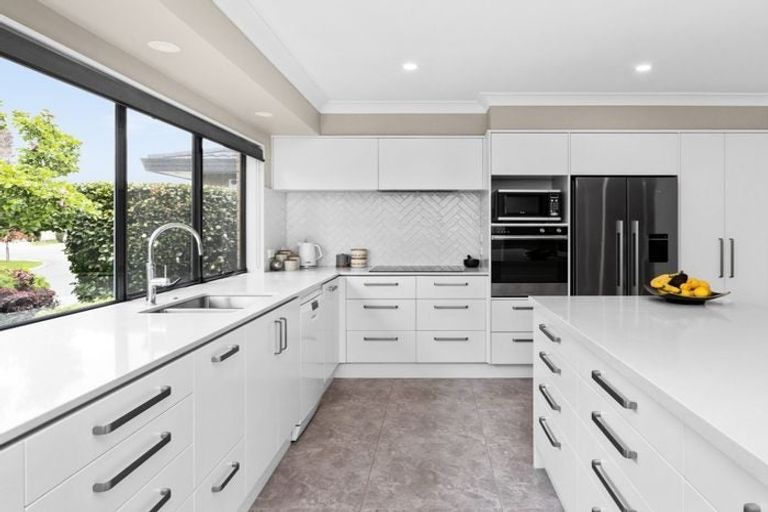 Photo of property in 126 Avenue Road, Greenmeadows, Napier, 4112