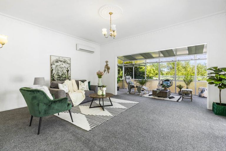 Photo of property in 112 Great South Road, Huntly, 3700