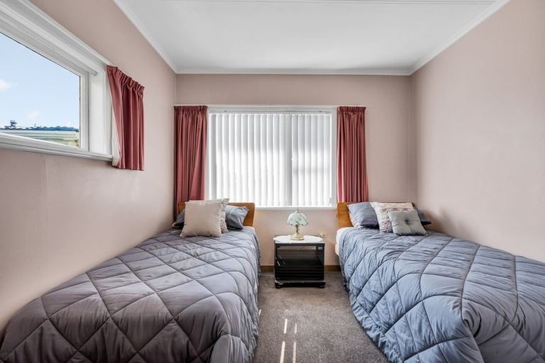 Photo of property in 3 Watene Crescent, Waitara, 4320