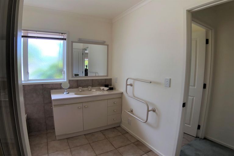 Photo of property in 43c Cannon Drive, Kerikeri, 0230