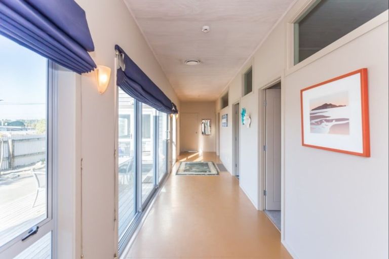 Photo of property in 5 Koputara Road, Himatangi Beach, Foxton, 4891