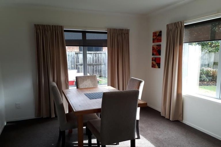 Photo of property in 67 Farringdon Avenue, Rototuna North, Hamilton, 3210