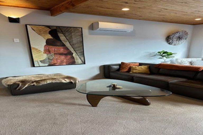 Photo of property in 155 Pah Road, Cockle Bay, Auckland, 2014