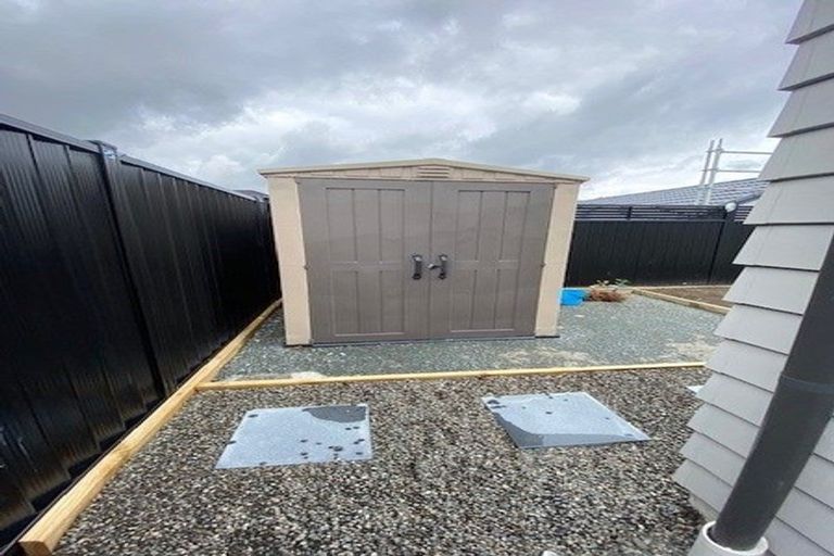 Photo of property in 7 Hopkirk Avenue, Wallaceville, Upper Hutt, 5018