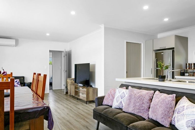 Photo of property in 5a Kotare Street, Hilltop, Taupo, 3330