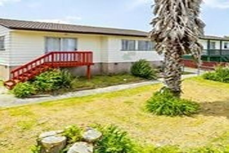Photo of property in 13 Palermo Place, Clover Park, Auckland, 2023