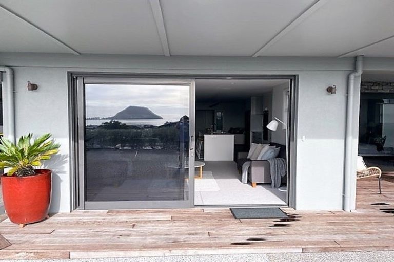 Photo of property in 2/26 Pillans Road, Otumoetai, Tauranga, 3110