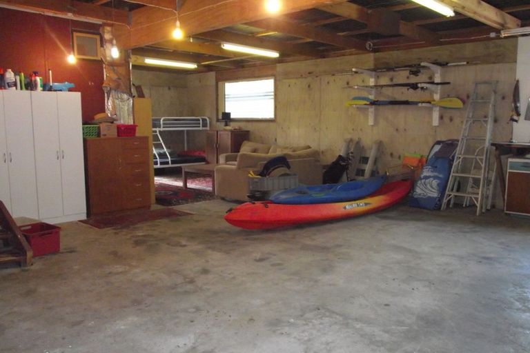 Photo of property in 26 Broadway Road, Waihi Beach, 3611