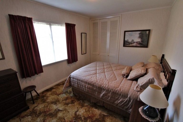 Photo of property in 16 Tay Street, Tokoroa, 3420