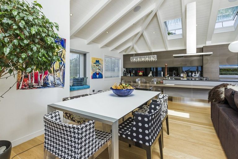 Photo of property in 11 Eric Price Avenue, Takapuna, Auckland, 0620