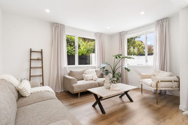 Photo of property in 18 Dover Street, St Albans, Christchurch, 8014