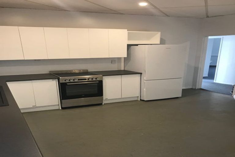 Photo of property in 1/8 Lipman Street, Mount Victoria, Wellington, 6011