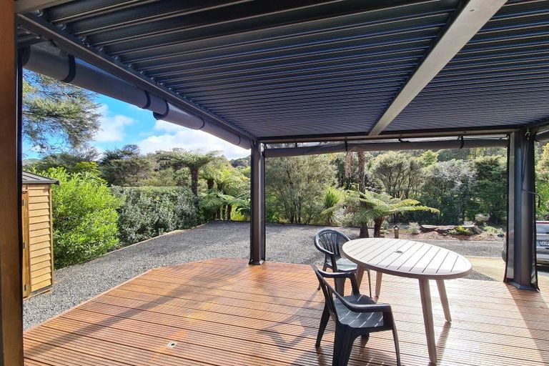 Photo of property in 395a Driving Creek Road, Coromandel, 3506