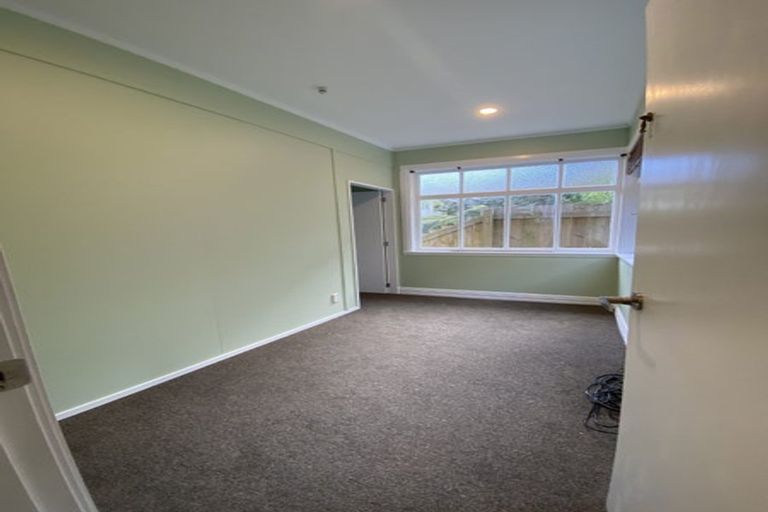 Photo of property in 21 Asquith Terrace, Brooklyn, Wellington, 6021