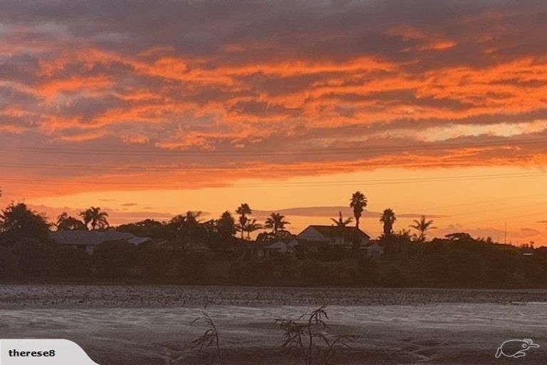 Photo of property in 22 Cliff Road, Papakura, 2110