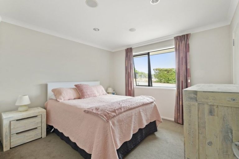 Photo of property in 1843e East Coast Road, Whakatiwai, Pokeno, 2473