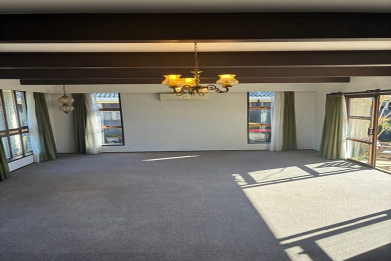 Photo of property in 10 The Spinney, Pahurehure, Papakura, 2113