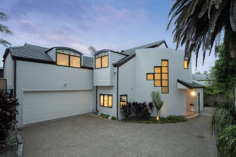 Photo of property in 3/17 Hart Road, Hauraki, Auckland, 0622