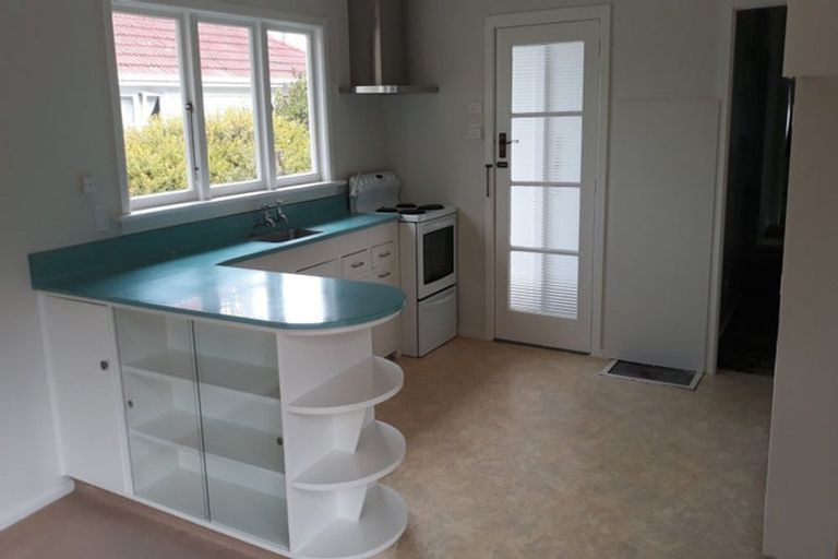 Photo of property in 130 Vagues Road, Northcote, Christchurch, 8052