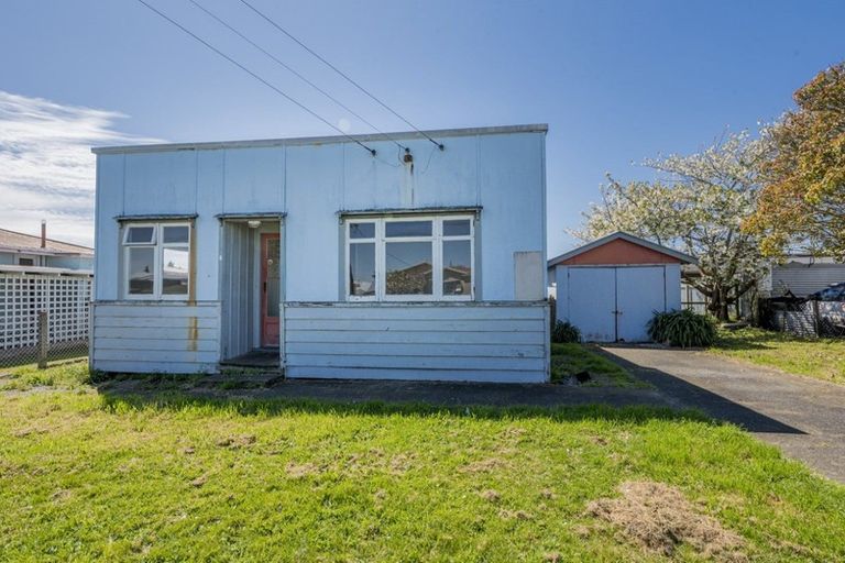 Photo of property in 9 Wilton Street, Levin, 5510