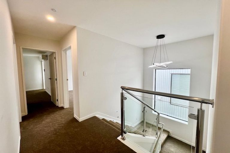 Photo of property in 56a Casuarina Road, Half Moon Bay, Auckland, 2012