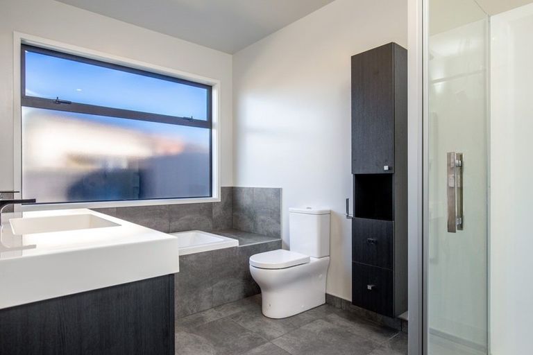 Photo of property in 18 Rutledge Drive, Springlands, Blenheim, 7201