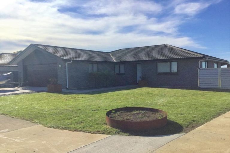 Photo of property in 15 Customhouse Street, Bell Block, New Plymouth, 4312