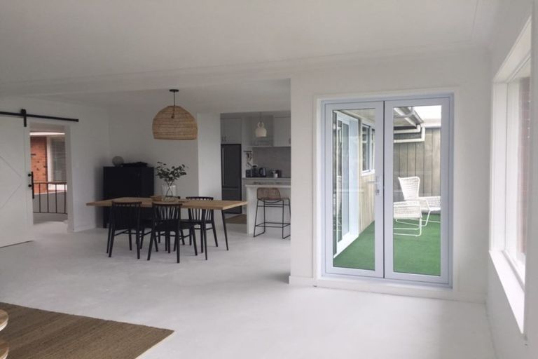 Photo of property in 4/64 Seacliffe Avenue, Belmont, Auckland, 0622