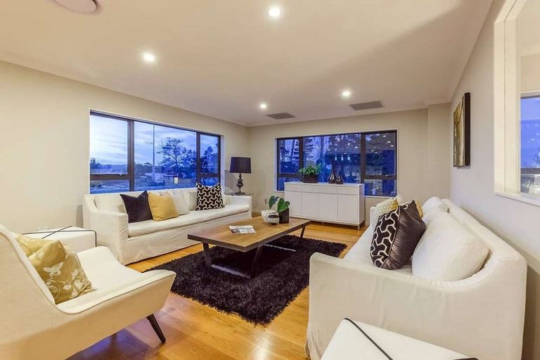 Photo of property in 250 Albany Highway, Schnapper Rock, Auckland, 0632