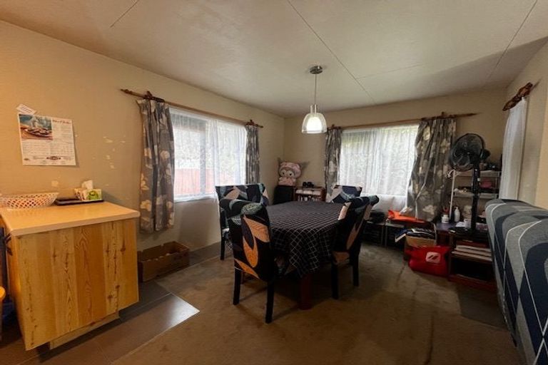 Photo of property in 2/20 Ocean View Road, Northcote, Auckland, 0627