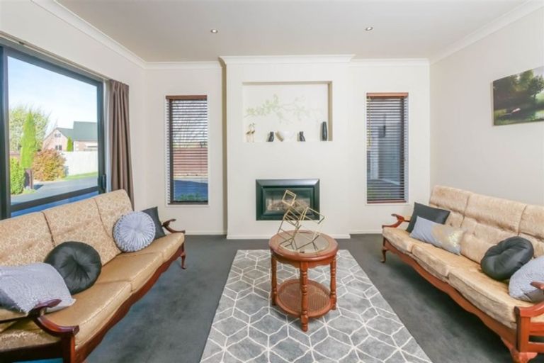 Photo of property in 8 Heaphy Court, Rolleston, 7614