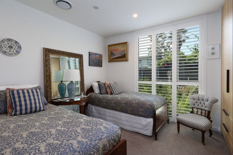 Photo of property in 2/1g Harley Street, Nelson, 7010