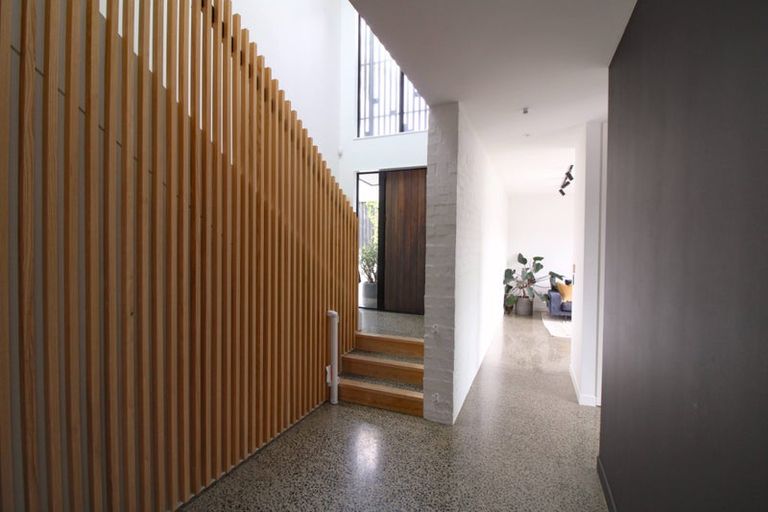 Photo of property in 19b Hart Road, Hauraki, Auckland, 0622