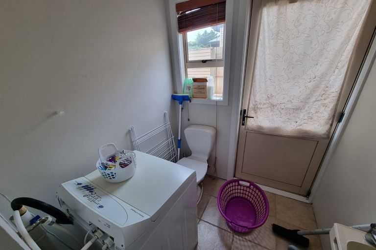 Photo of property in 72 Buckley Road, Southgate, Wellington, 6023