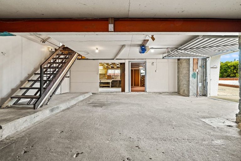 Photo of property in 20 Saint Albans Street, Bradford, Dunedin, 9011