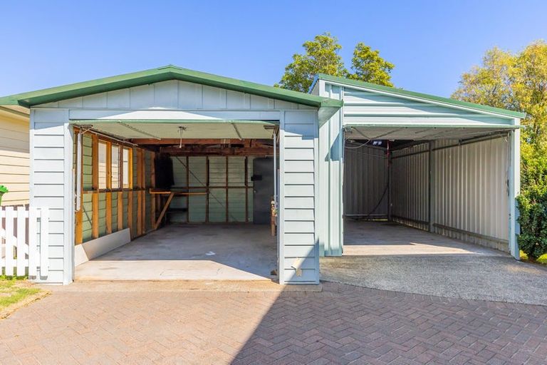 Photo of property in 25 Tobin Place, Richmond Heights, Taupo, 3330