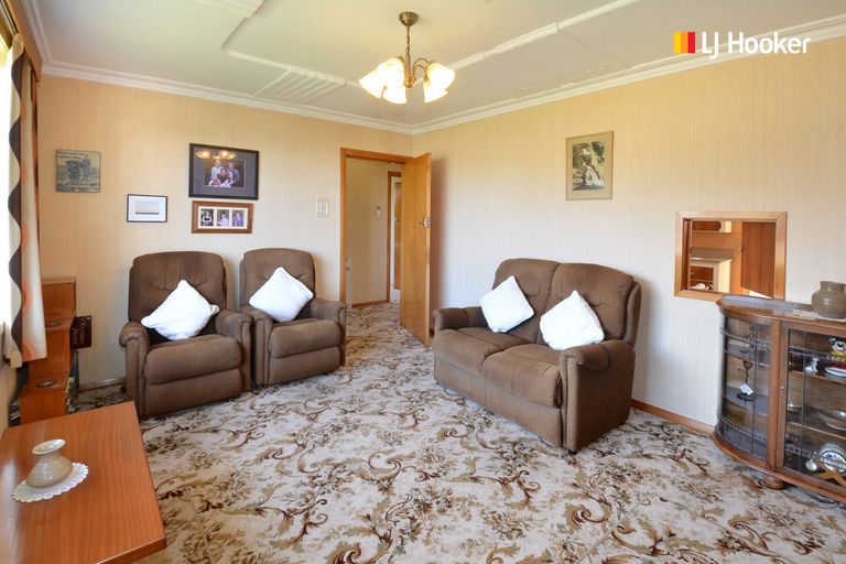 Photo of property in 18 Balmain Street, Halfway Bush, Dunedin, 9010