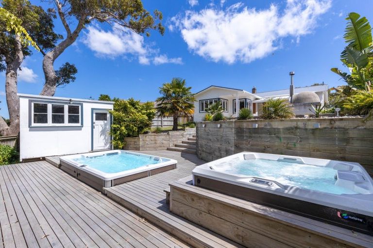 Photo of property in 25 Glen Almond Street, New Plymouth, 4310