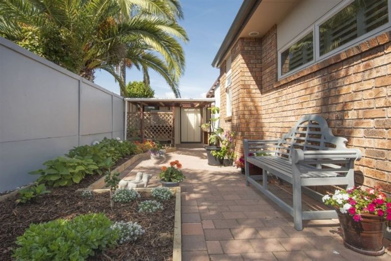 Photo of property in 67 Kahira Crescent, Papamoa Beach, Papamoa, 3118