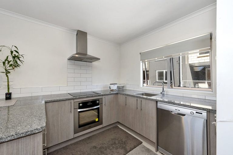 Photo of property in 4/9 Vialou Street, Hamilton Central, Hamilton, 3204