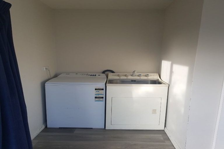 Photo of property in 1 Seton Street, Riccarton, Christchurch, 8011