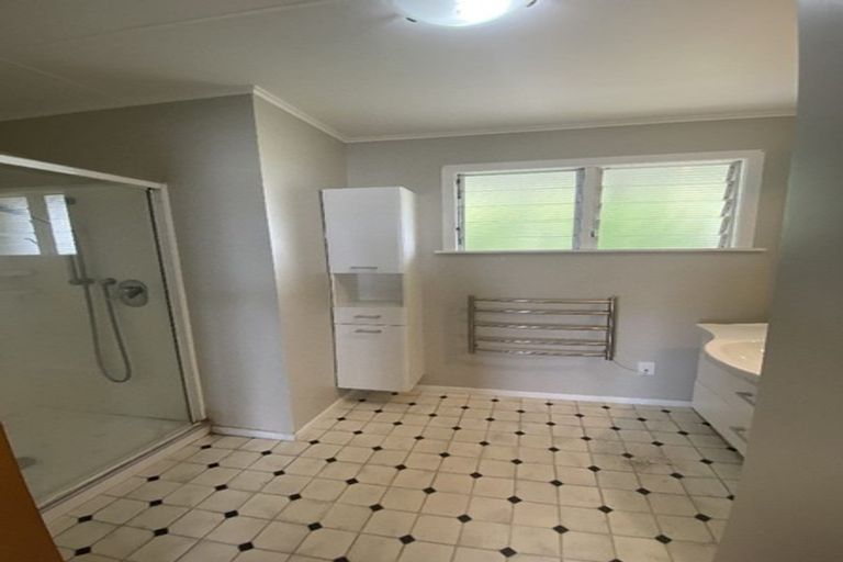 Photo of property in 5 Harlech Street, Levin, 5510