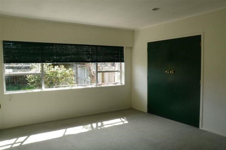 Photo of property in 2/17 Crossfield Road, Glendowie, Auckland, 1071