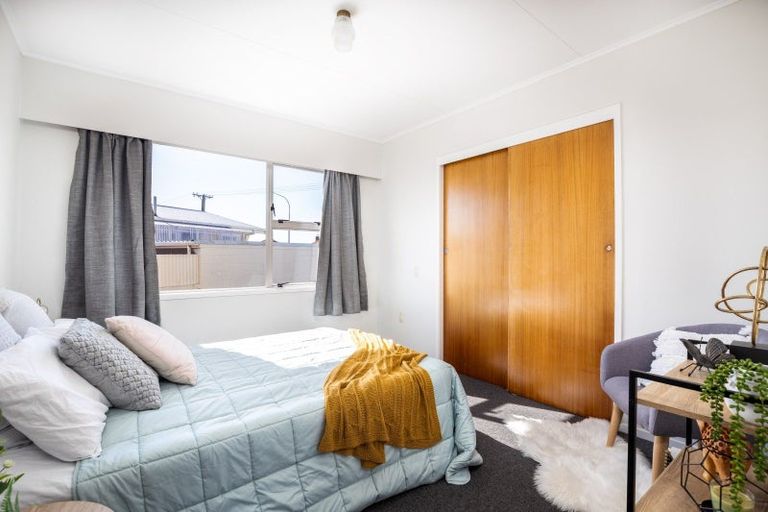 Photo of property in 13 Nelson Street, Waitara, 4320