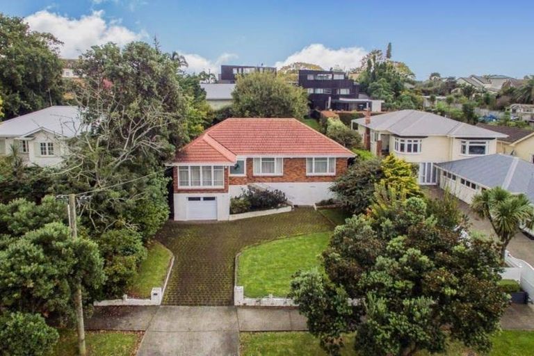 Photo of property in 8 Riddell Road, Glendowie, Auckland, 1071