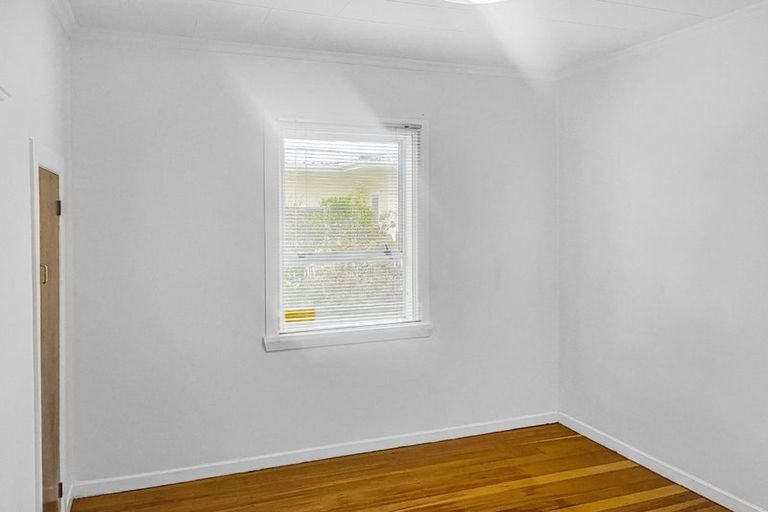 Photo of property in 60 Iranui Road, Inner Kaiti, Gisborne, 4010