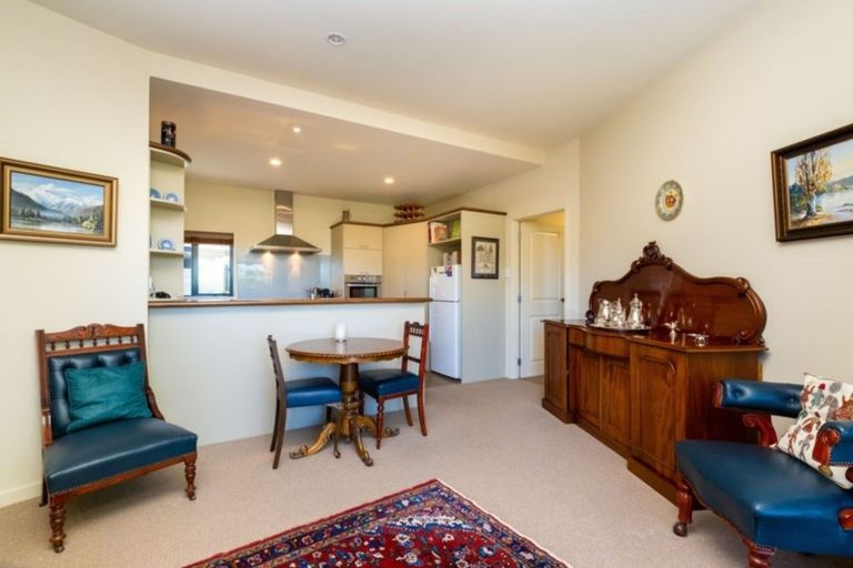 Photo of property in 22 Chambers Street, Havelock North, 4130